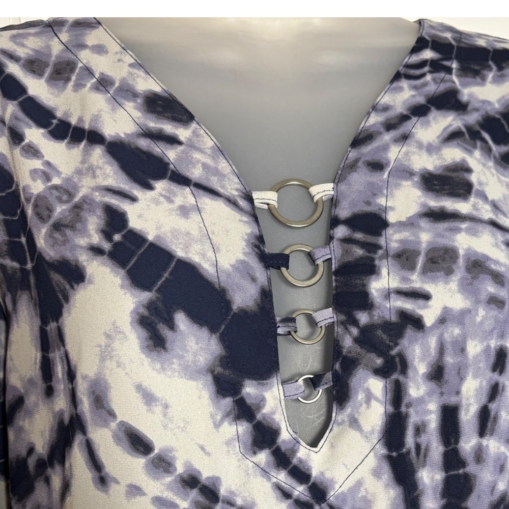 Rock & Republic Purple Tie Dye Bell Sleeve Metal Rings V-Neck Blouse Size M Boho